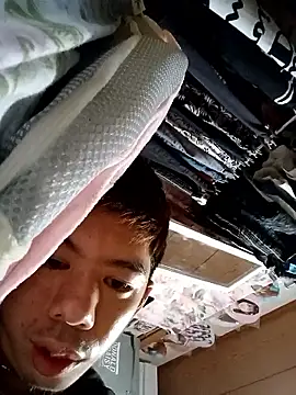 Kusukusu online show from 04/29/26, 03:38