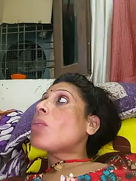 Snapshot of ISHANI-SINGH chatting on 09/17/25, 02:30 ISHANI-SINGH online show from 09/17/25, 02:30