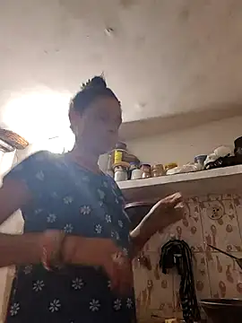 Snapshot of ISHANI-SINGH chatting on 10/24/25, 02:35 ISHANI-SINGH online show from 10/24/25, 02:35