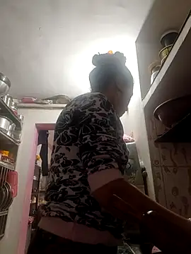 ISHANI-SINGH online show from 02/02/26, 03:05