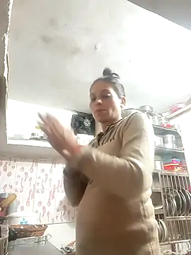 ISHANI-SINGH online show from 02/04/26, 02:23