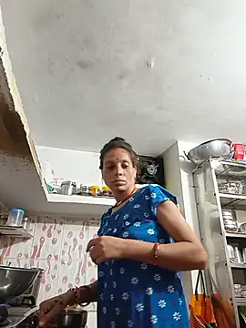 Snapshot of ISHANI-SINGH chatting on 06/05/26, 02:34 ISHANI-SINGH online show from 06/05/26, 02:34