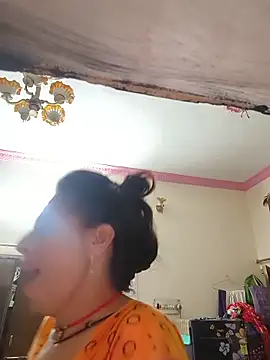Snapshot of ISHANI-SINGH chatting on 06/08/26, 02:39 ISHANI-SINGH online show from 06/08/26, 02:39