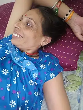 Snapshot of ISHANI-SINGH chatting on 06/19/26, 02:21 ISHANI-SINGH online show from 06/19/26, 02:21