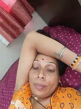 Snapshot of ISHANI-SINGH chatting on 06/25/26, 11:37 ISHANI-SINGH online show from 06/25/26, 11:37