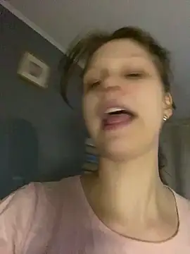 Lunliss online show from 09/23/25, 04:10