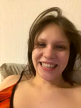 Lunliss online show from 11/30/25, 05:39