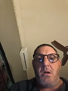 Snapshot of abellabricot chatting on 05/22/26, 01:13 abellabricot online show from 05/22/26, 01:13
