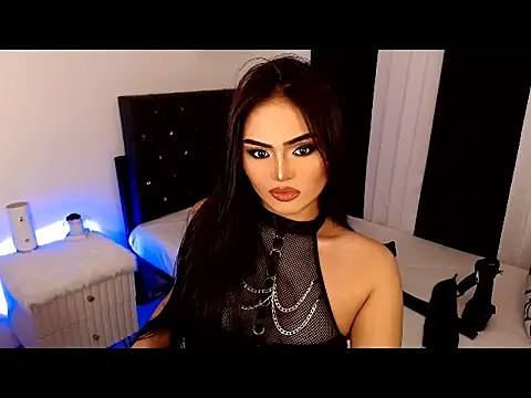 Snapshot of ameliadom chatting on 11/19/25, 10:37 ameliadom online show from 11/19/25, 10:37