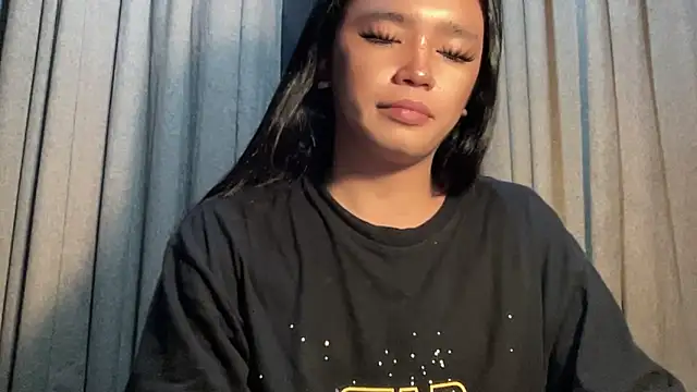 Snapshot of Claudia_Johnson chatting on 09/10/25, 08:53 Claudia Johnson online show from 09/10/25, 08:53