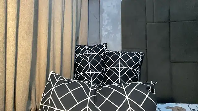 Snapshot of Claudia_Johnson chatting on 09/20/25, 02:45 Claudia Johnson online show from 09/20/25, 02:45