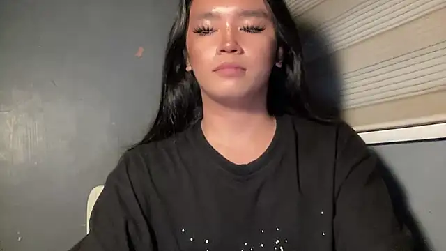 Snapshot of Claudia_Johnson chatting on 09/30/25, 04:23 Claudia Johnson online show from 09/30/25, 04:23