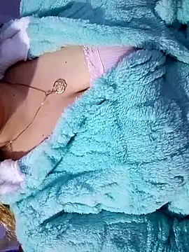 Snapshot of Hnonasix89 chatting on 03/08/26, 04:33 Hnonasix89 online show from 03/08/26, 04:33