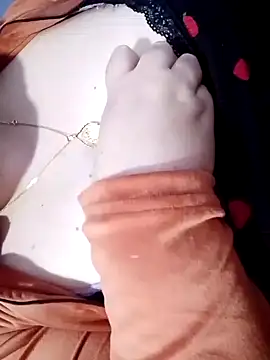 Snapshot of Hnonasix89 chatting on 03/11/26, 02:06 Hnonasix89 online show from 03/11/26, 02:06