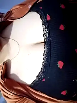 Snapshot of Hnonasix89 chatting on 03/16/26, 05:44 Hnonasix89 online show from 03/16/26, 05:44