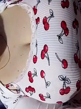 Snapshot of Hnonasix89 chatting on 03/21/26, 01:21 Hnonasix89 online show from 03/21/26, 01:21