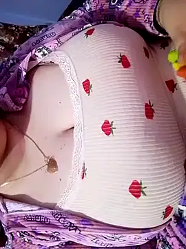 Snapshot of Hnonasix89 chatting on 04/02/26, 11:13 Hnonasix89 online show from 04/02/26, 11:13