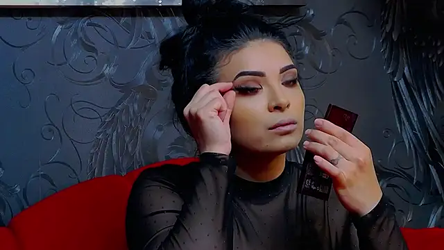 Snapshot of DevashaQueenX chatting on 06/19/26, 07:56 DevashaQueenX online show from 06/19/26, 07:56