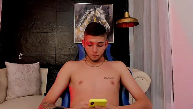 Snapshot of Mathewboy1 chatting on 09/10/25, 11:05 Mathewboy1 online show from 09/10/25, 11:05