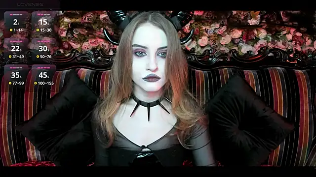 EllieMori online show from 10/29/25, 10:11