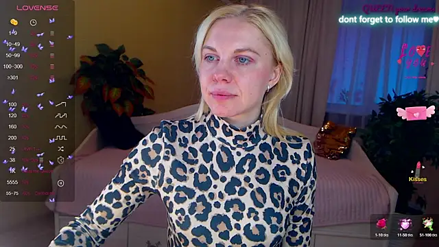 LiSinDoll online show from 03/17/26, 01:43