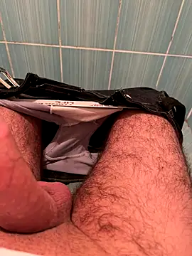 Cruel00 online show from 11/12/25, 04:07