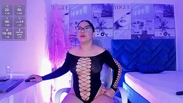 iSofiaass online show from 03/12/26, 02:56