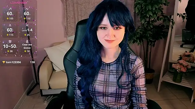 girl next doorr online show from 07/11/26, 01:47