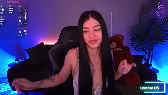 FataleNellie online show from 12/19/25, 10:17