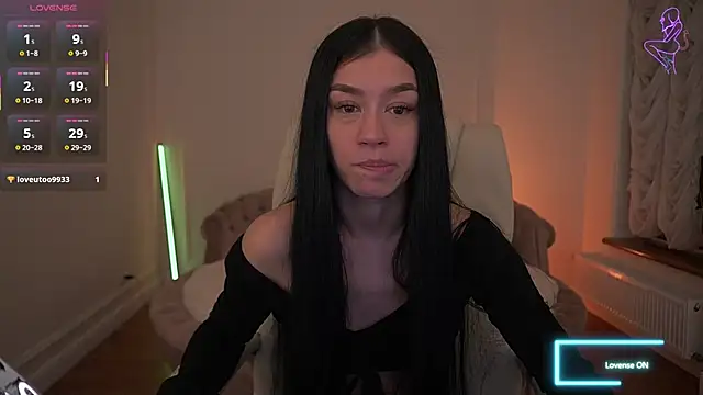 FataleNellie online show from 04/17/26, 08:45