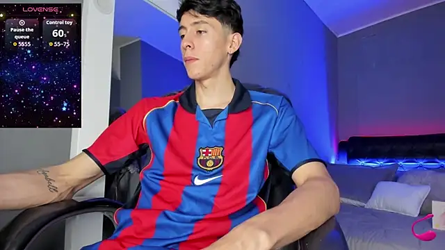 Snapshot of Jhon_snow22 chatting on 10/06/25, 12:46 Jhon snow22 online show from 10/06/25, 12:46