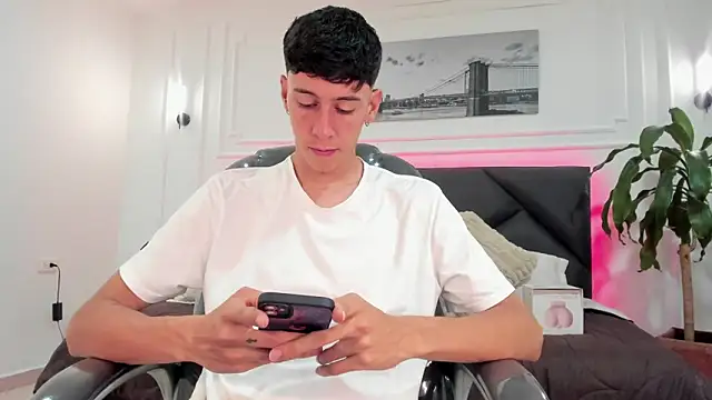 Snapshot of Jhon_snow22 chatting on 11/21/25, 01:21 Jhon snow22 online show from 11/21/25, 01:21