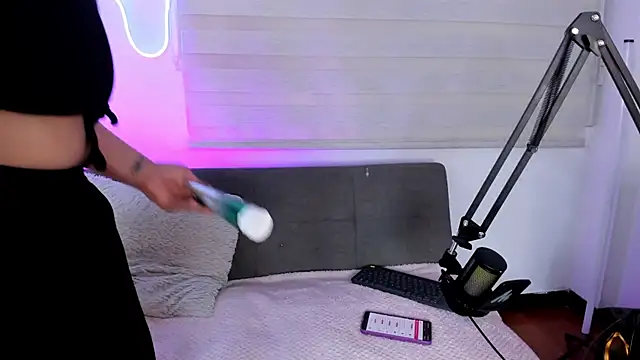 missweetpeach online show from 01/13/26, 01:00