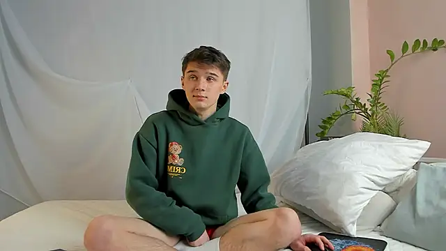 SherlockMax online show from 03/19/26, 06:45