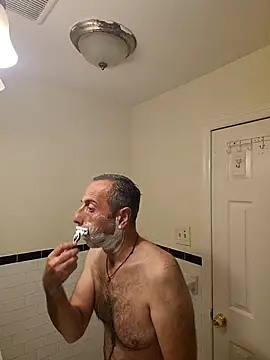 Snapshot of NY-DuDu chatting on 11/15/25, 08:16 NY-DuDu online show from 11/15/25, 08:16