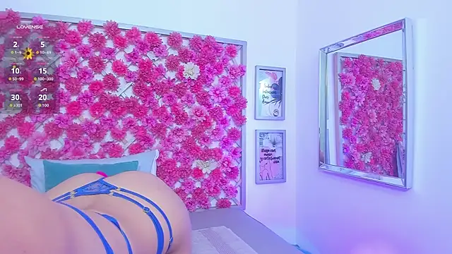 hannah miller 1 online show from 12/05/25, 12:03