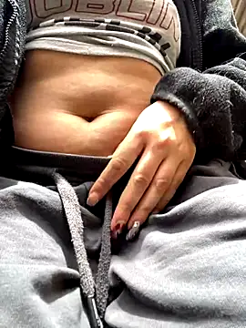 Snapshot of Rouse_07 chatting on 11/05/25, 04:29 Rouse 07 online show from 11/05/25, 04:29