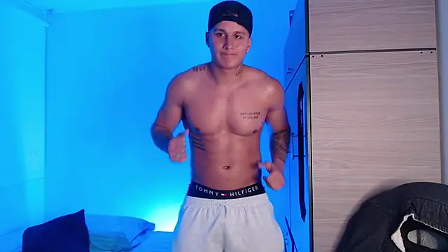 valentinosex1 online show from 07/10/26, 11:29