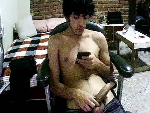 Ezequiel2006xh online show from 04/14/26, 05:35