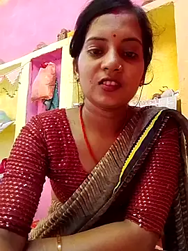 Snapshot of Hot_bbbb chatting on 05/21/26, 06:53 Hot bbbb online show from 05/21/26, 06:53
