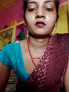 Snapshot of Hot_bbbb chatting on 05/31/26, 07:37 Hot bbbb online show from 05/31/26, 07:37