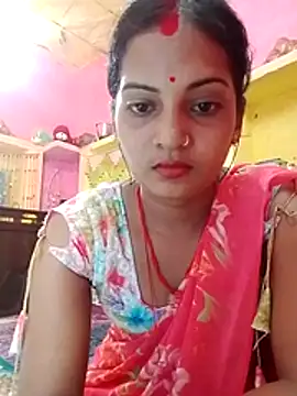 Snapshot of Hot_bbbb chatting on 07/16/26, 04:29 Hot bbbb online show from 07/16/26, 04:29