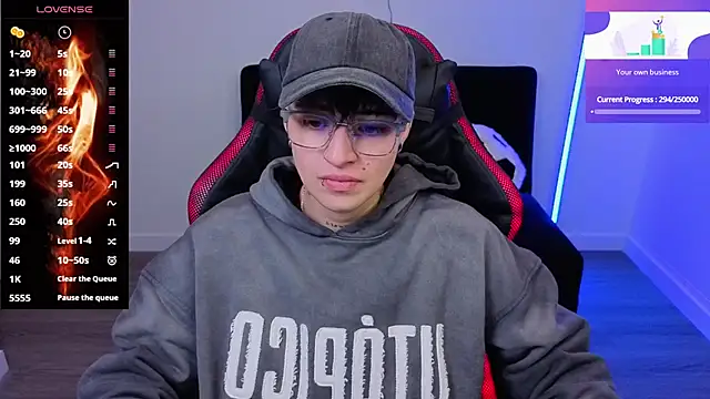 imlaiaaa online show from 11/10/25, 01:37