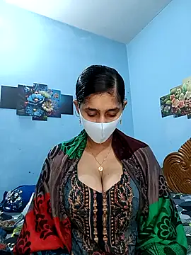 Cute Faria online show from 01/18/26, 04:22