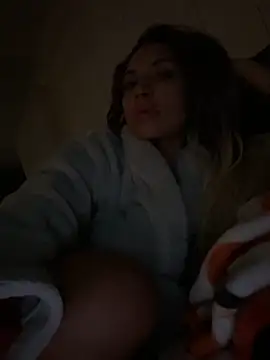 Chicagobabe online show from 11/24/25, 10:26