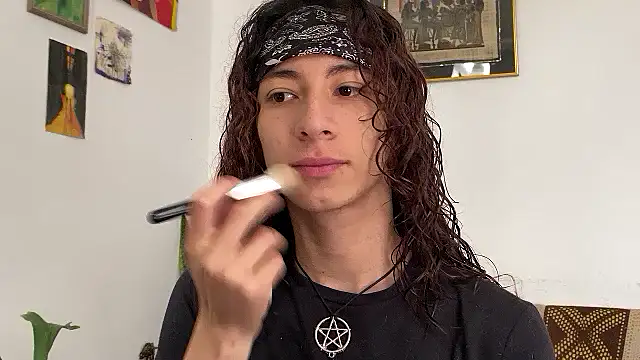 camille delrey online show from 06/06/26, 01:27