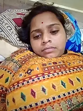 Snapshot of Hot_crety chatting on 09/26/25, 03:16 Hot crety online show from 09/26/25, 03:16