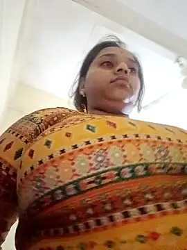 Hot crety online show from 10/12/25, 11:48