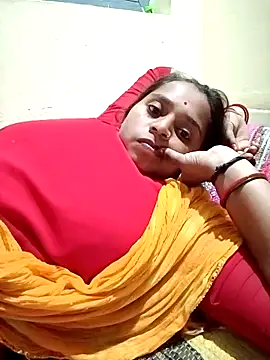 Hot crety online show from 10/29/25, 02:03