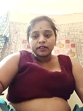 Snapshot of Hot_crety chatting on 07/11/26, 07:00 Hot crety online show from 07/11/26, 07:00